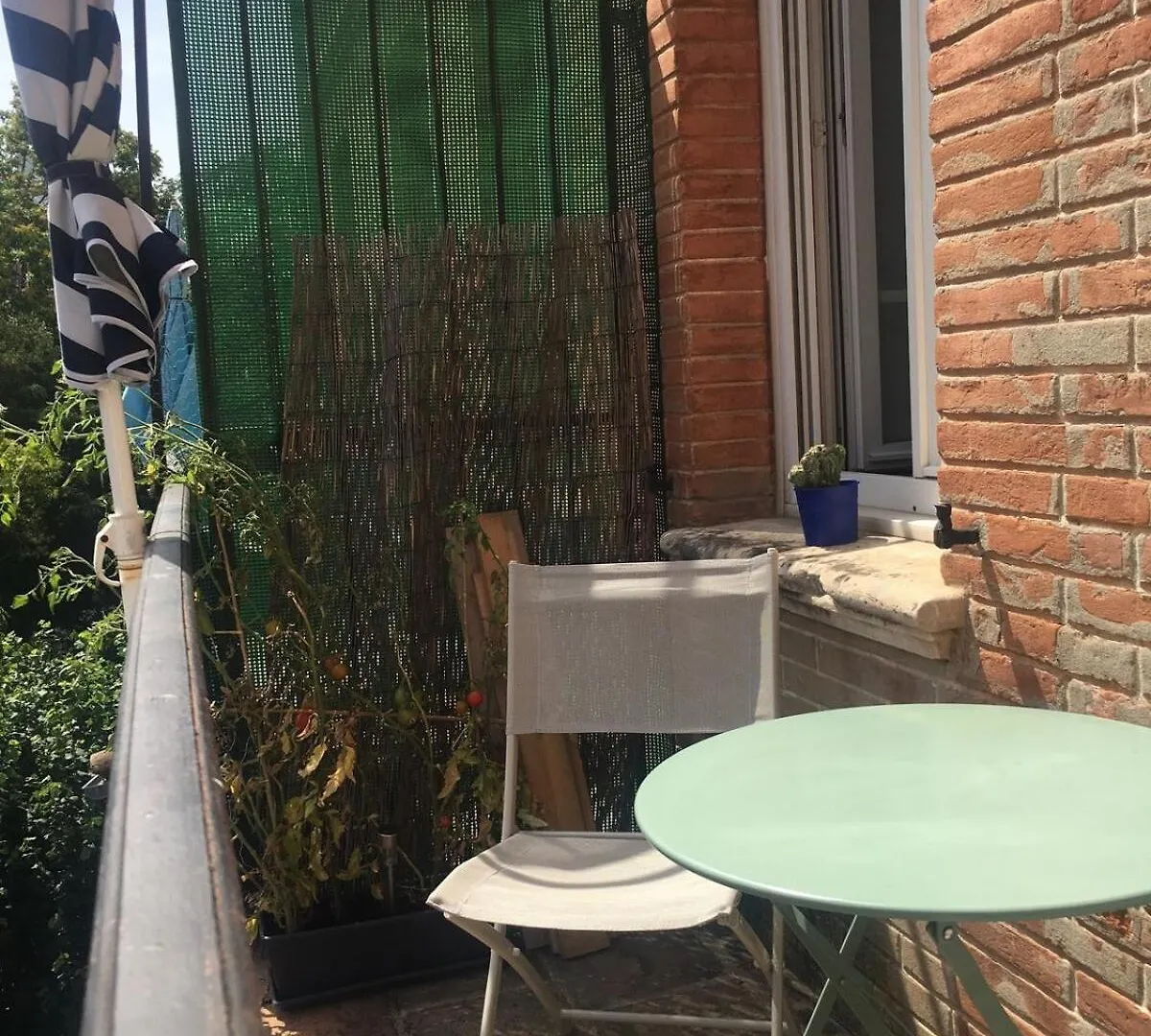 Very Central Toulouse Apartment Fransa